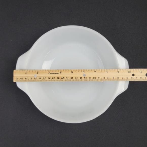 Vtg Fire King MEADOW GREEN 437 Round Dish - Picture 5 of 16